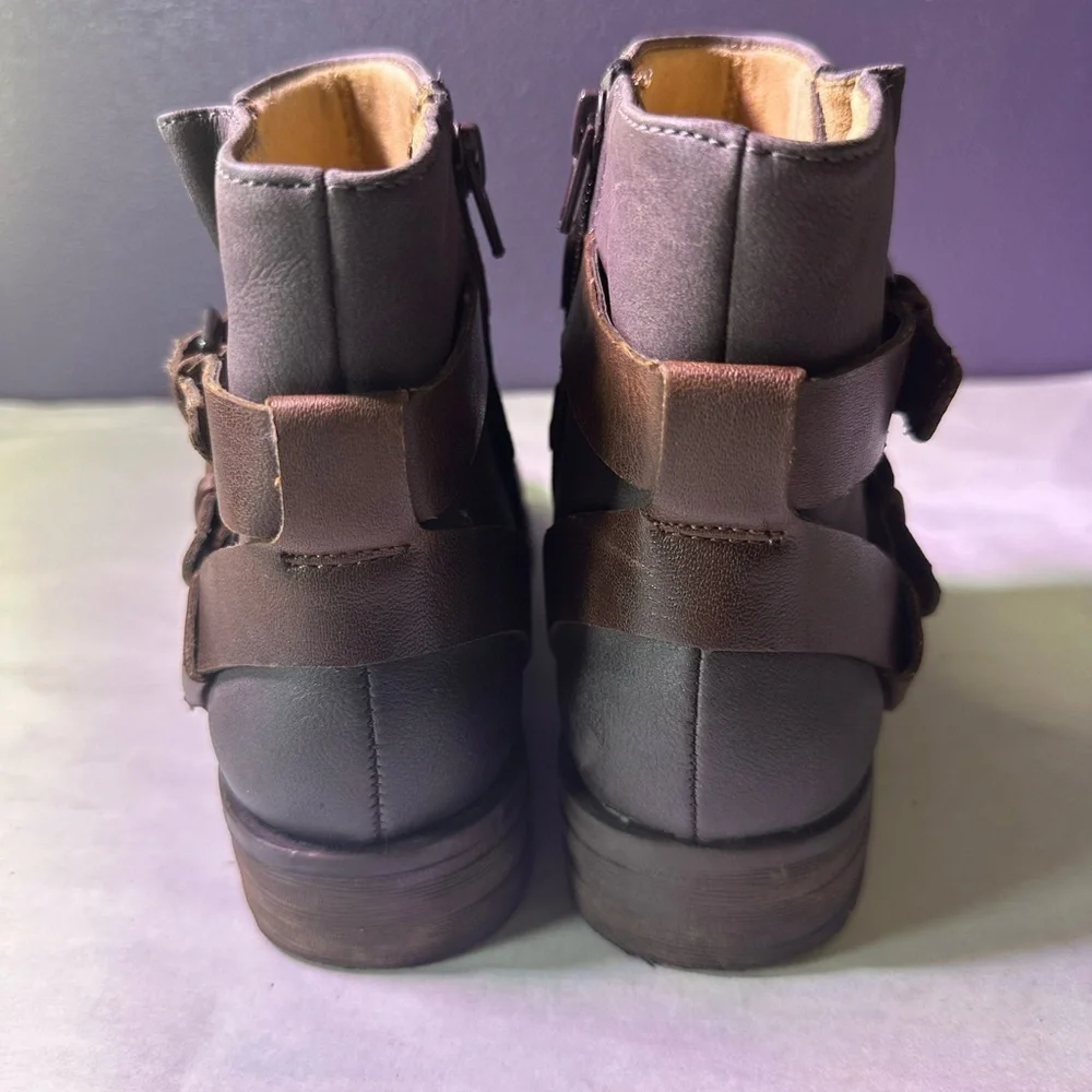 SOUL Naturalizer Women's Dark Brown Ankle Booties